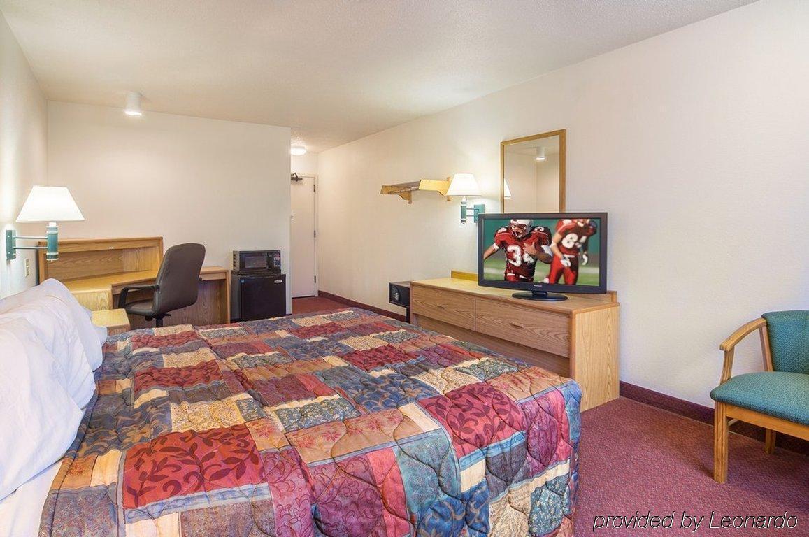 Quality Inn Falconer - Jamestown Exterior foto